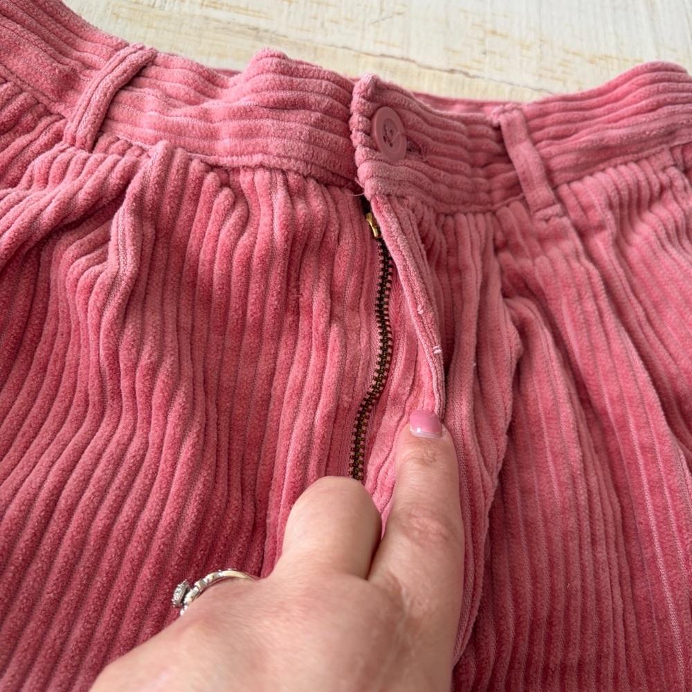 Rowing Blazers x Target size 6 Pink Corduroy Ankle Pants Pleated Wide Wale - Picture 7 of 12